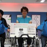 Spende vom Benefiz-Indoorcycling Spende vom Benefiz-Indoorcycling